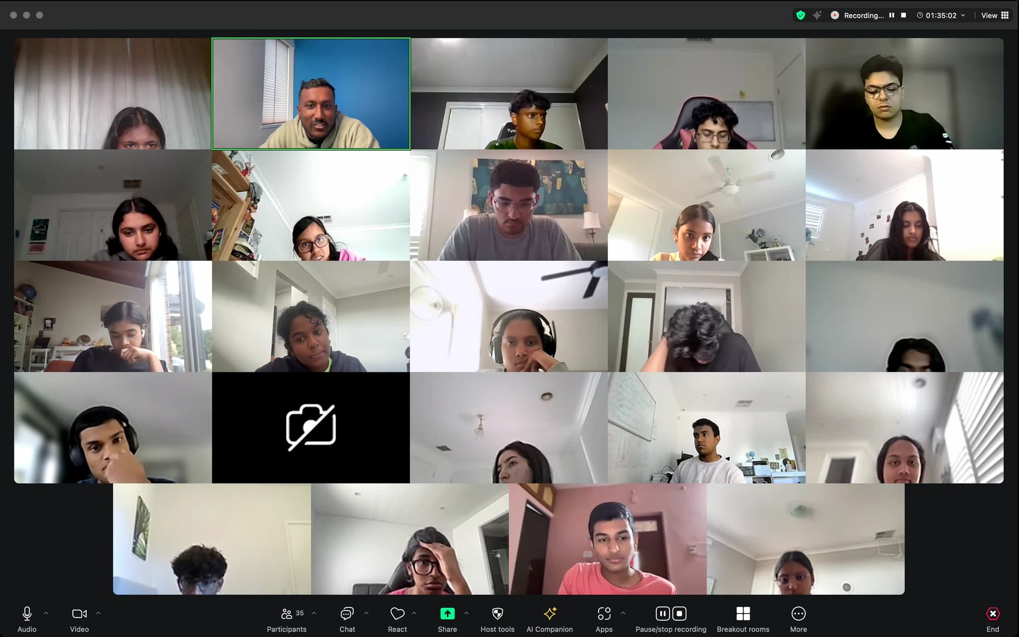 A live InterviewMD session with students on video